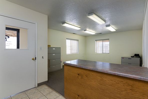 3100 N 1st St, Bloomfield, NM 87413